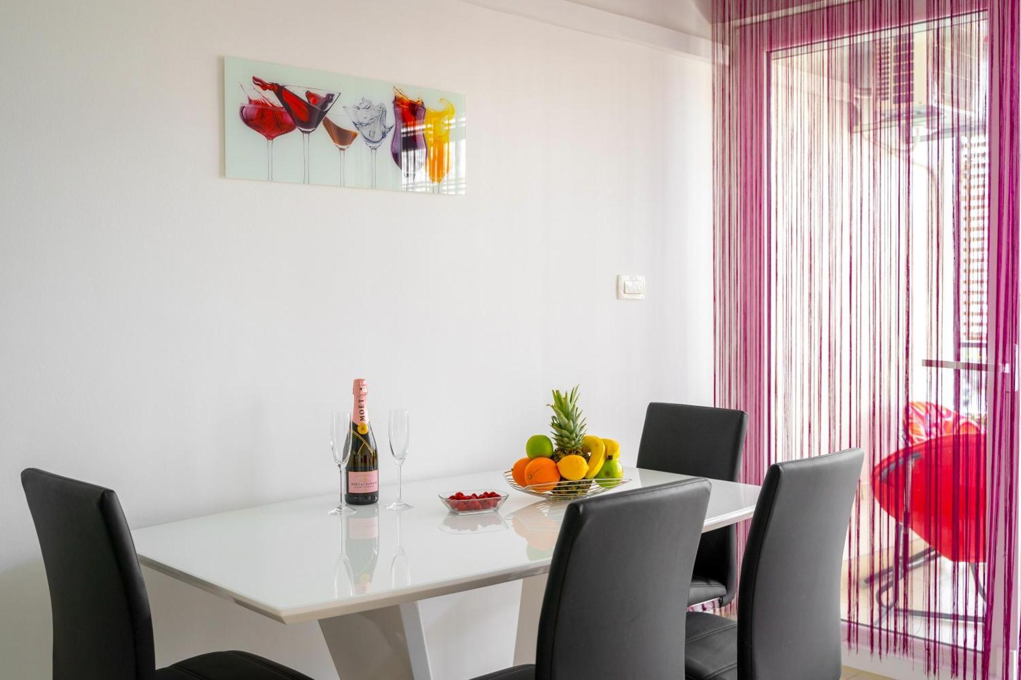 Luxe Comfort Melesio Apartment In Split Centre ภายนอก รูปภาพ