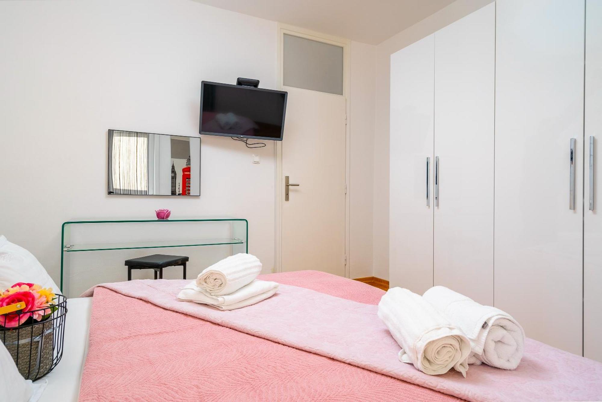 Luxe Comfort Melesio Apartment In Split Centre ภายนอก รูปภาพ